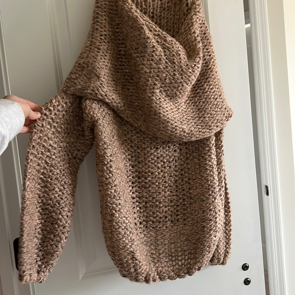 Knitted oversized turtleneck sweater